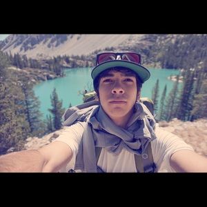 Meet your Posher, Juan